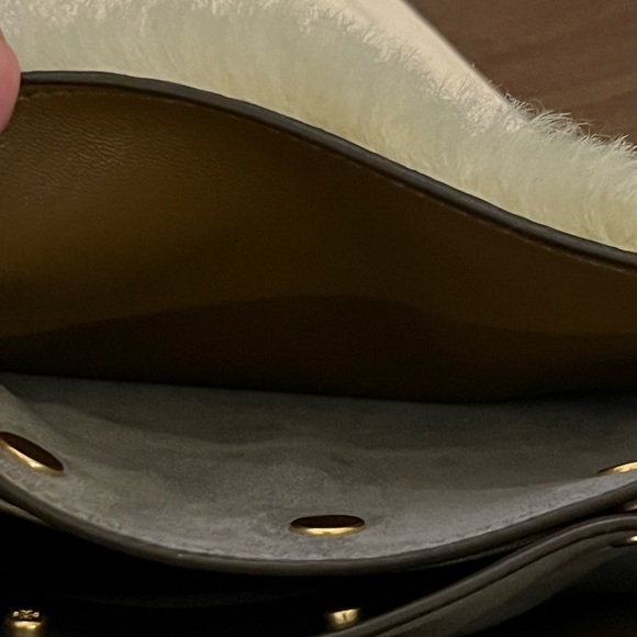 •Tory Burch Lee Radziwill Petite Shearling & leather double bag - Picture 9 of 13